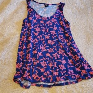 Floral top